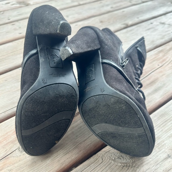Black buckled booties - Picture 5 of 5